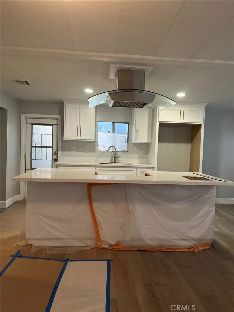 8305 Atlantic Avenue #4, Cudahy, CA 90201 - #3