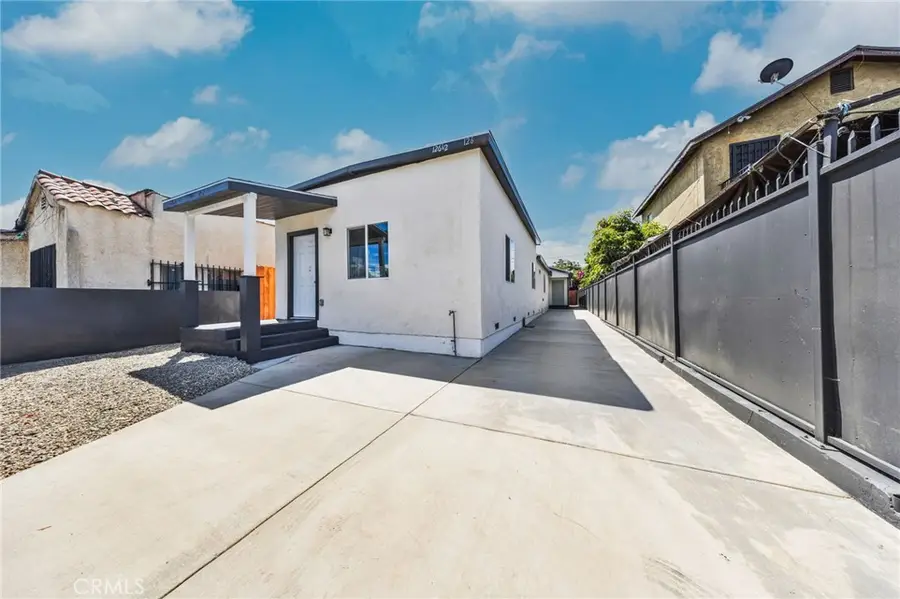 &126 1/2 W Century Boulevard, Los Angeles, CA 90003 - #2