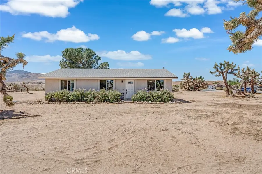 25811 Del Sol, Apple Valley, CA 92308 - #2