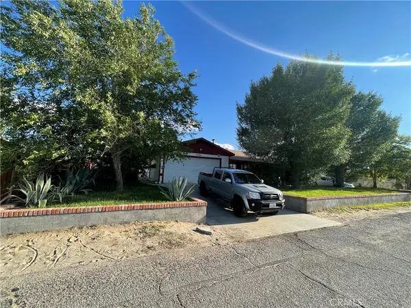 17244 Newmont Ave, Lancaster, CA 93535