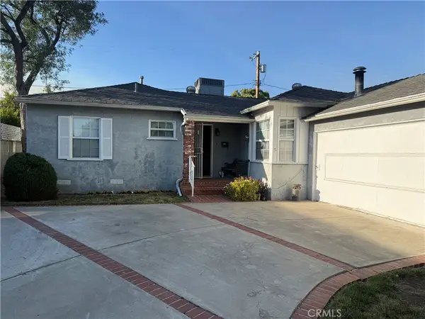 18413 Delano, Tarzana, CA 91335