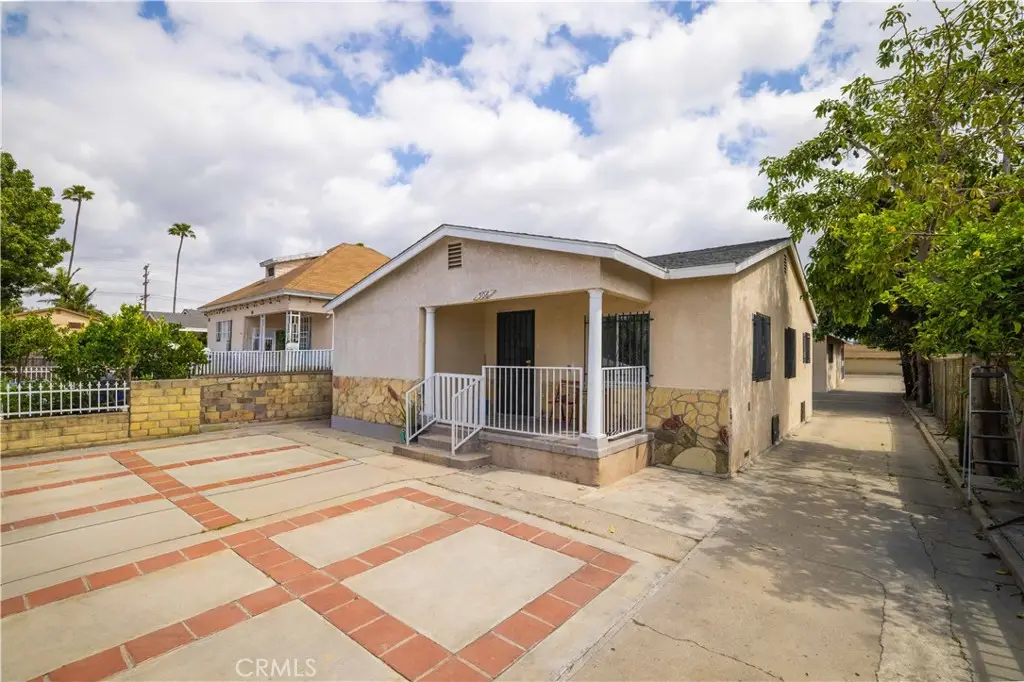 506 E 62nd Street, Los Angeles, CA 90003 - #1