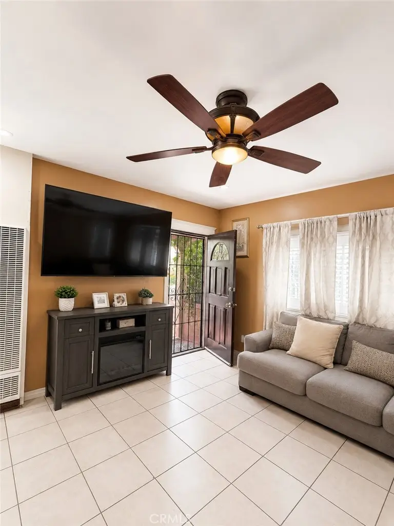 1156 N Hicks, Los Angeles, CA 90063 - #2