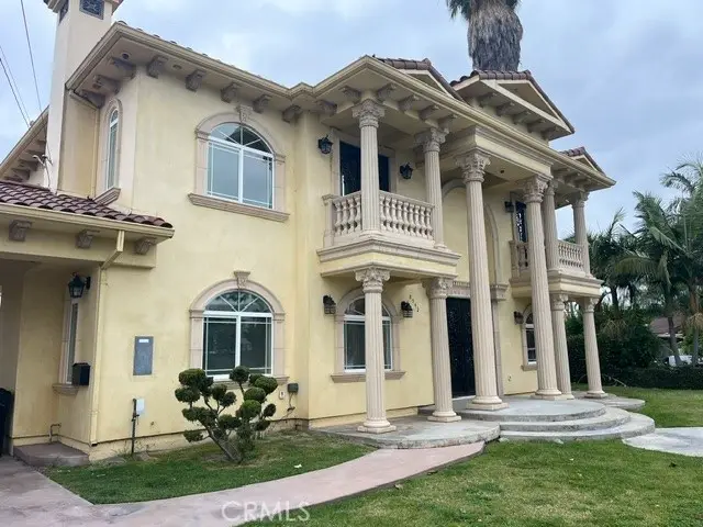 8542 11th, Downey, CA 90241 - #2
