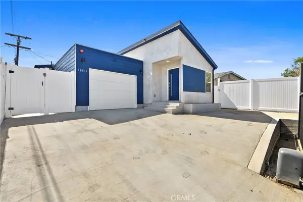 11861 S San Pedro, Los Angeles, CA 90061