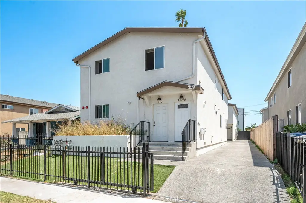 844 W 78th Street, Los Angeles, CA 90044 - #1