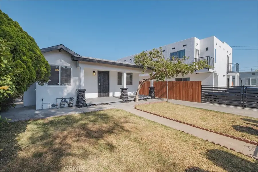1008 S Herbert Ave, Los Angeles, CA 90023 - #3