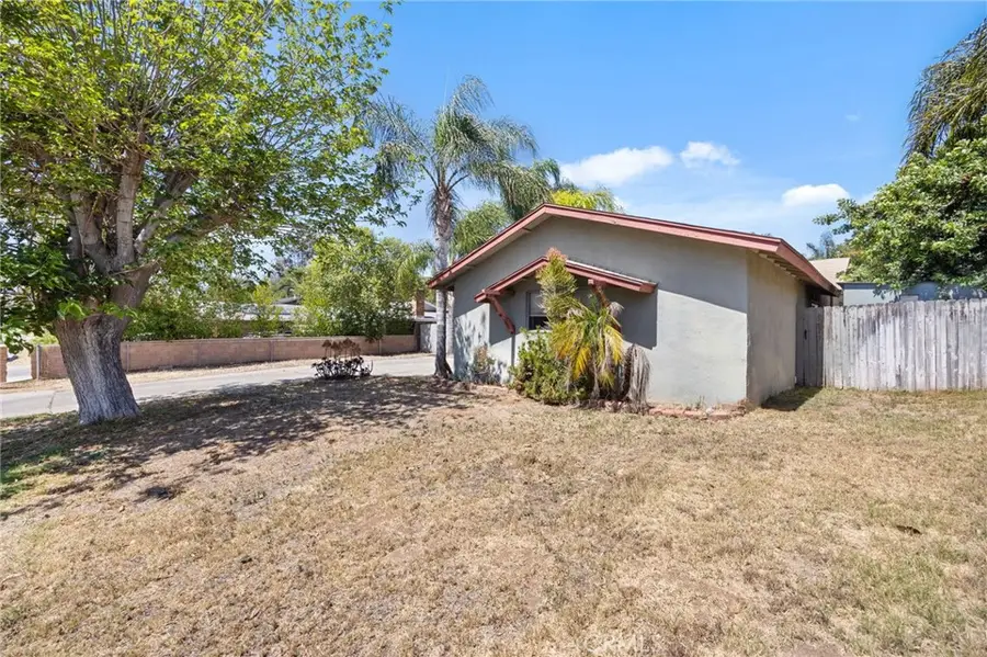 10937 Desert Sand Avenue, Riverside, CA 92505 - #3