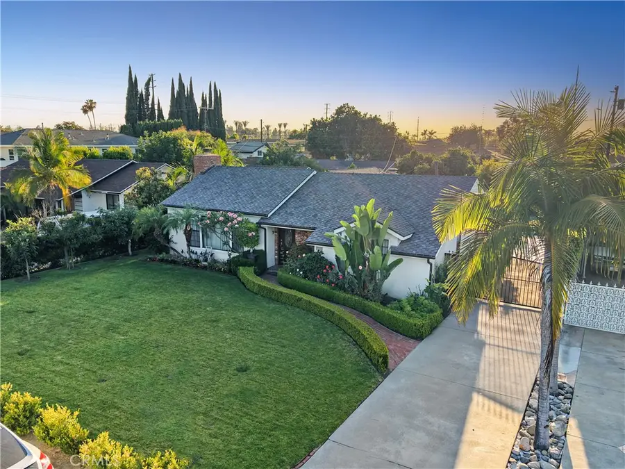 10011 Wiley Burke, Downey, CA 90240 - #3