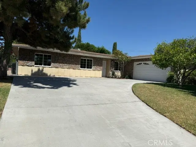 1560 N Vista, Rialto, CA 92376 - #1