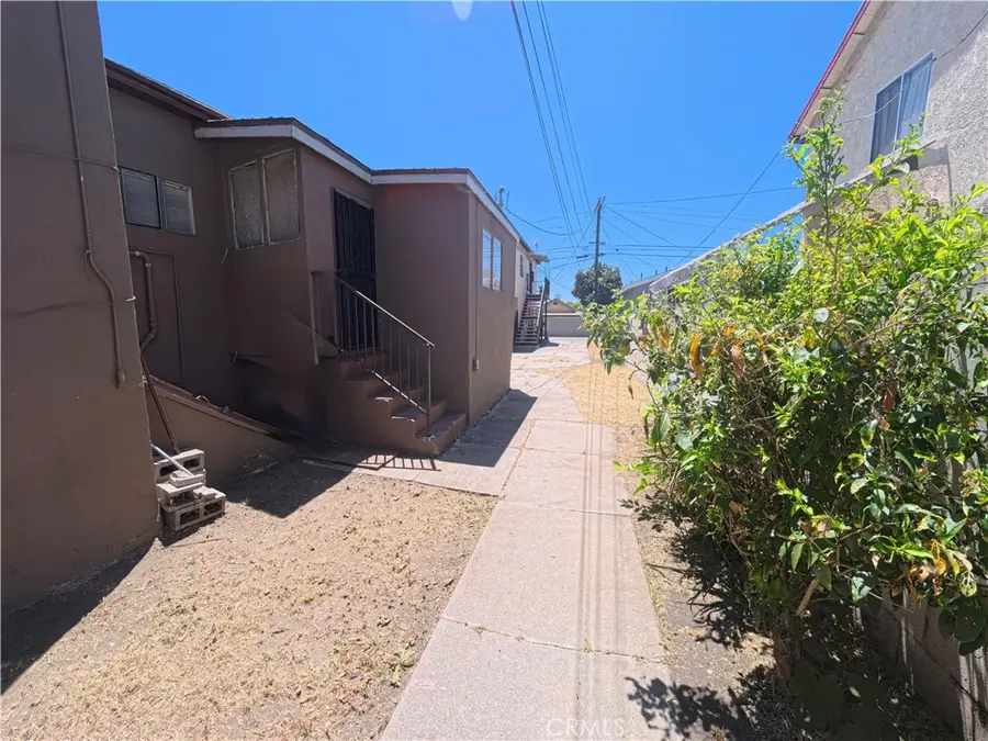 2245 N Griffin, Los Angeles, CA 90031 - #3