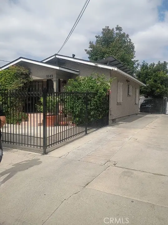 9549 Defiance, Los Angeles, CA 90002 - #2