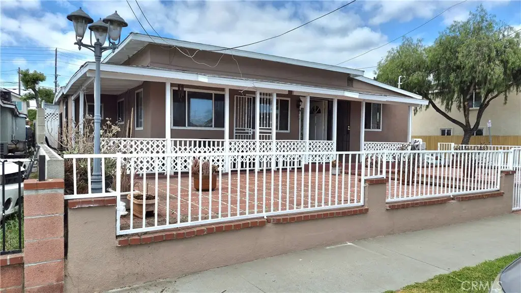 3661 Seabright Avenue, Long Beach, CA 90810 - #1