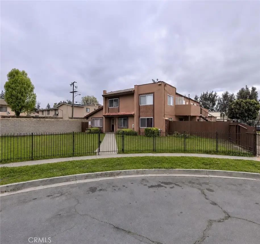 1095 N Vista, Rialto, CA 92376 - #1