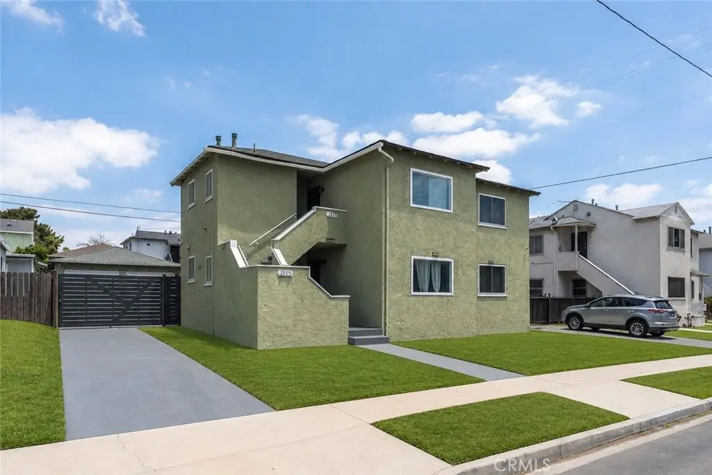2115 W 103rd Place, Los Angeles, CA 90047 - #1