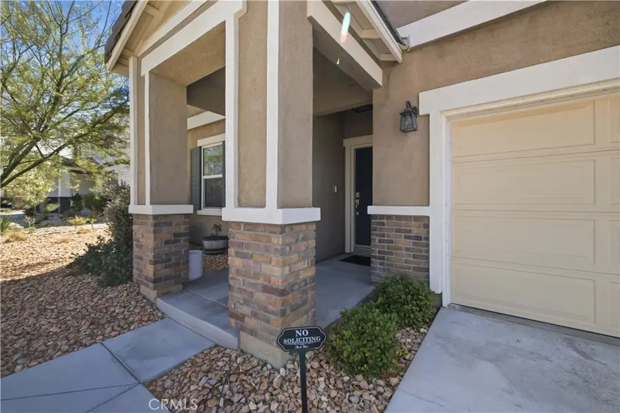 12978 Oakwood Street, Victorville, CA 92392 - #2