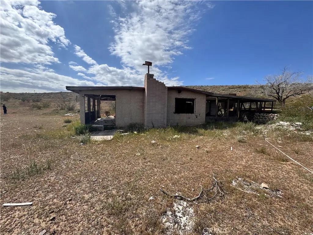 4334 Yucca Mesa Road, Yucca Valley, CA 92284 - #1