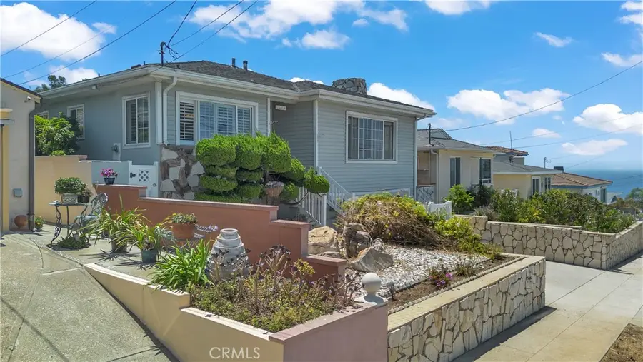 3618 S Cabrillo Avenue, San Pedro, CA 90731 - #2