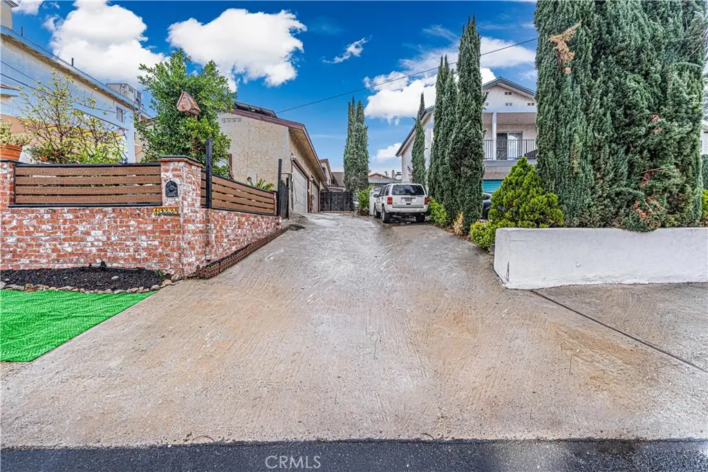 10334 Tujunga Canyon, Tujunga, CA 91042 - #1
