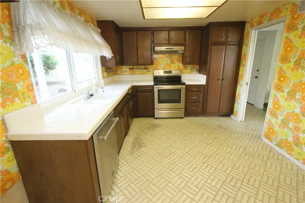 13411 Milan, Westminster, CA 92683 - #1