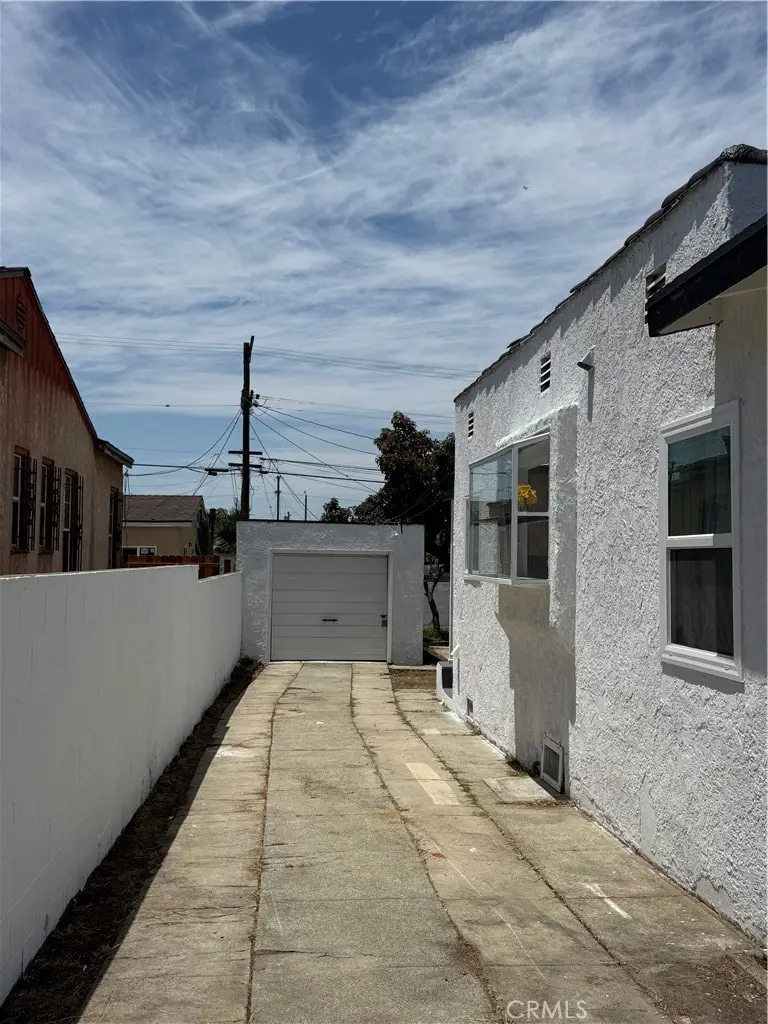 9151 La Salle, Los Angeles, CA 90047 - #2