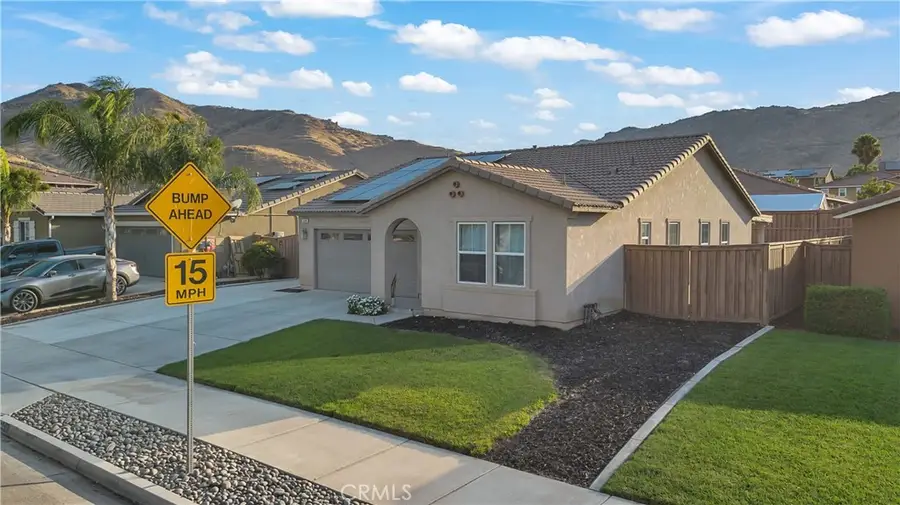 684 Julian Avenue, San Jacinto, CA 92582 - #2