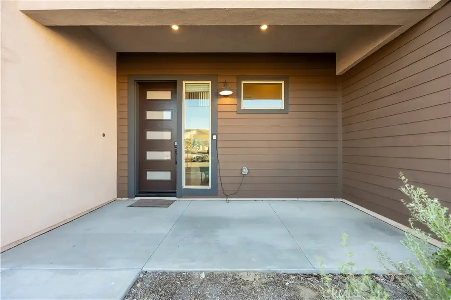 15950 Butterfly, Fontana, CA 92336 - #2