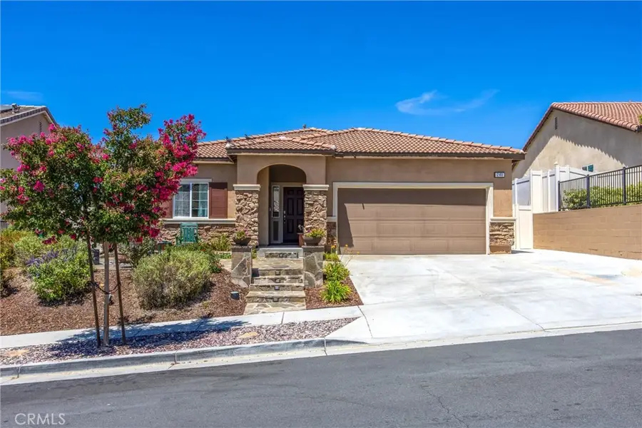 240 Country Club, Calimesa, CA 92320 - #2