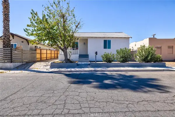 124 W Fredricks, Barstow, CA 92311