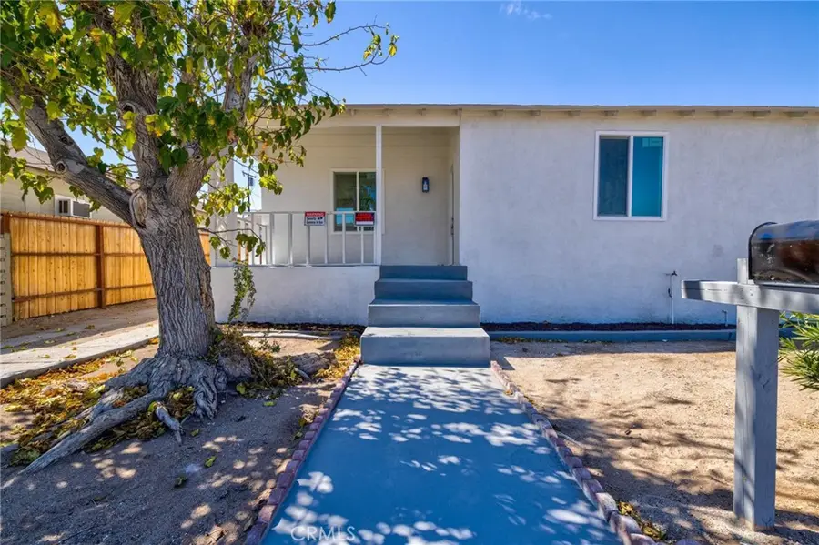 124 W Fredricks, Barstow, CA 92311 - #2