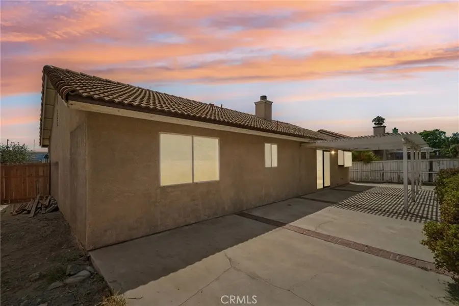 2320 W Sunrise Drive, Rialto, CA 92377 - #2