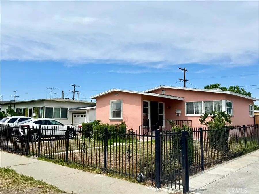 823 E 102nd, Los Angeles, CA 90002 - #2