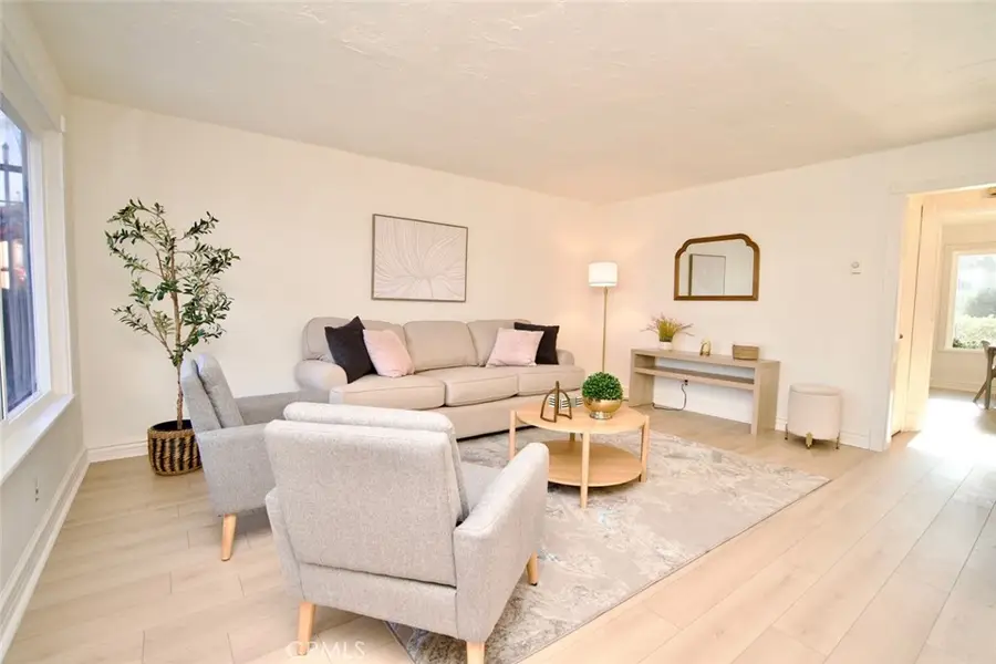 5500 Ackerfield Ave #104, Long Beach, CA 90805 - #2
