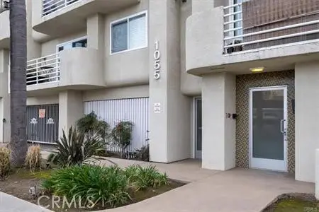 1055 Orizaba #6, Long Beach, CA 90804