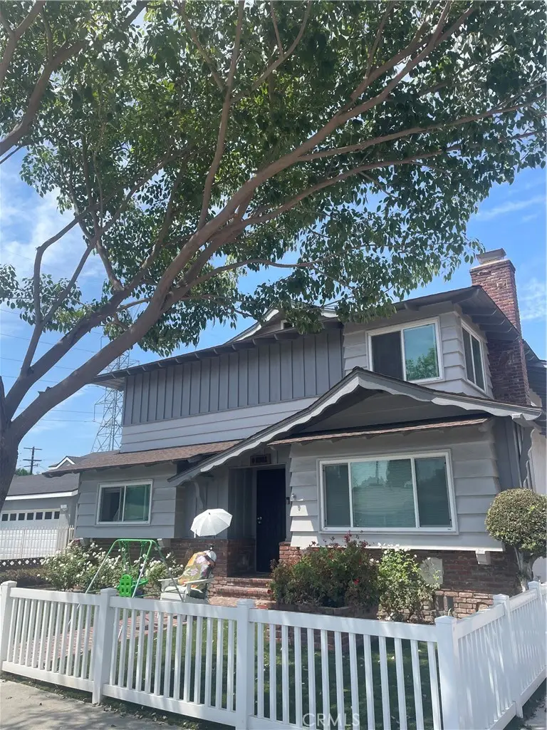 8981 Hildreth Avenue, South Gate, CA 90280 - #2