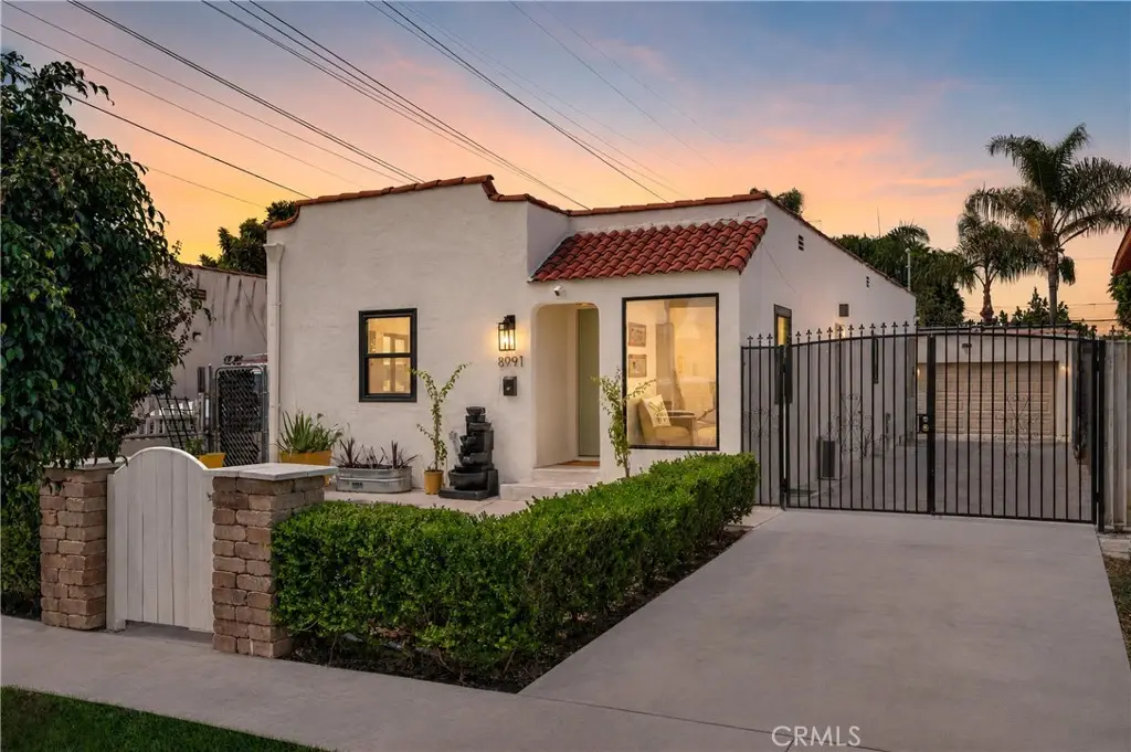 8991 Victoria Avenue, South Gate, CA 90280 - #1