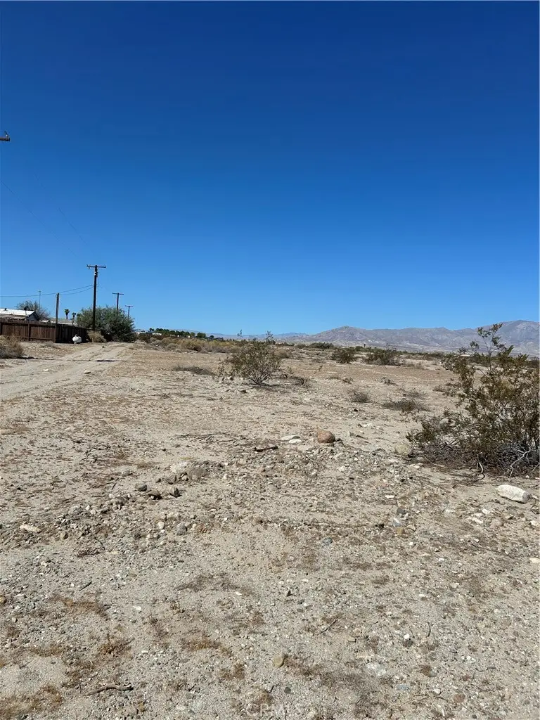 1055 Sea Shore Avenue, Thermal, CA 92274 - #2