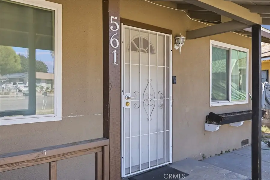 561 Lanier St, Hemet, CA 92543 - #2