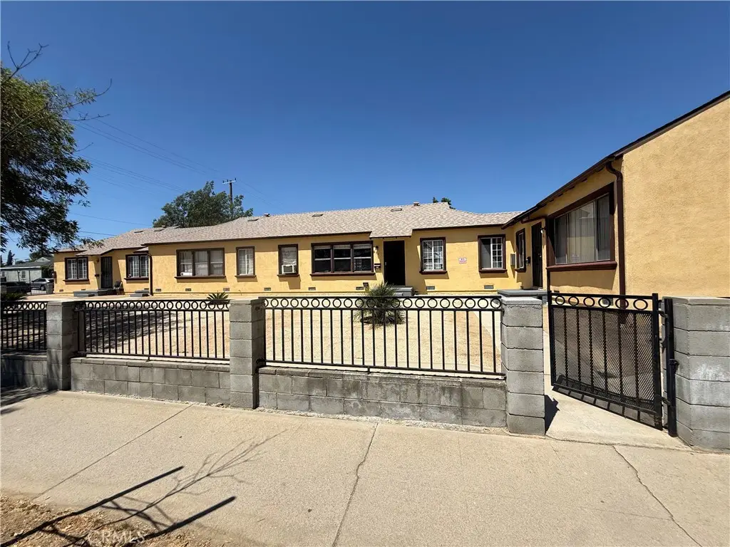8100 De Garmo, Sun Valley, CA 91352 - #1