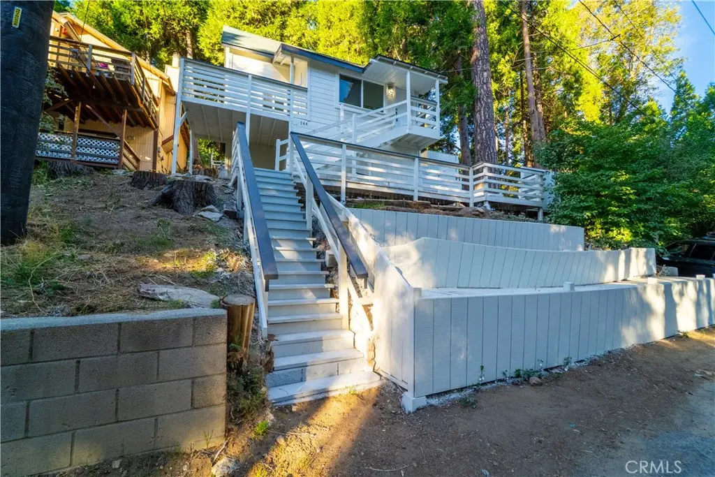 744 Woodland, Crestline, CA 92325 - #1