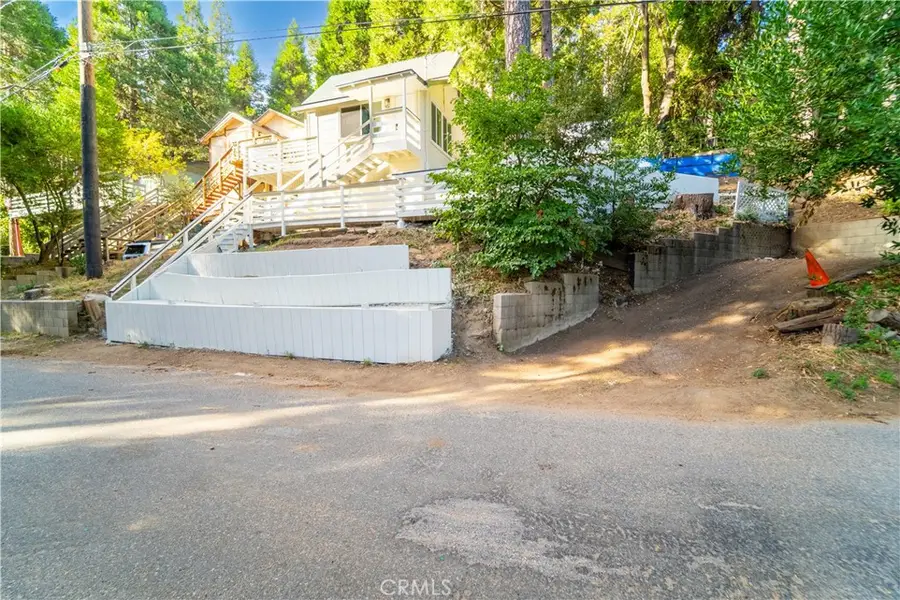 744 Woodland, Crestline, CA 92325 - #3