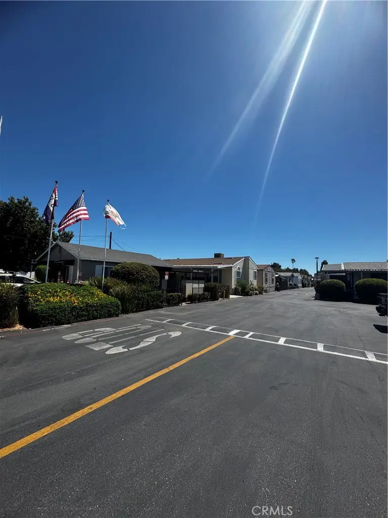 7560 Woodman #81, Van Nuys, CA 91405 - #3
