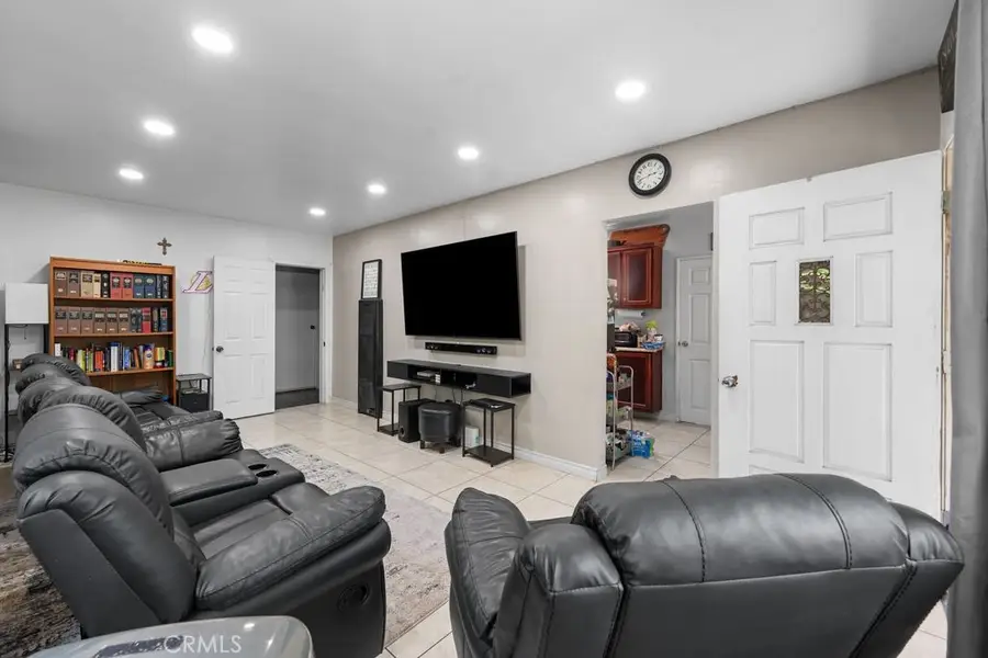 13344 Grant, Downey, CA 90242 - #3