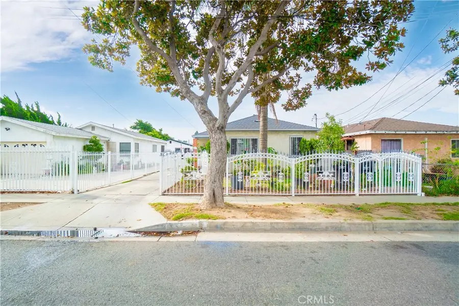 3658 W 104th, Inglewood, CA 90303 - #3