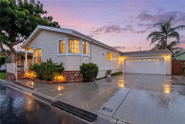 3595 Santa Fe Avenue #210, Long Beach, CA 90810