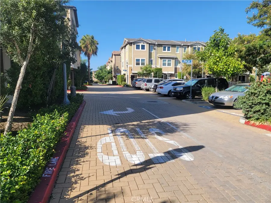 14118 W Pine, Van Nuys, CA 91405 - #3