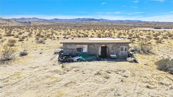 4225 Cathy's Lane, Landers, CA 92285