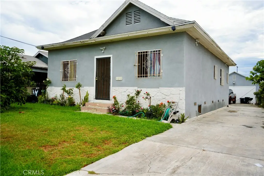 11218 Belhaven, Los Angeles, CA 90059 - #1