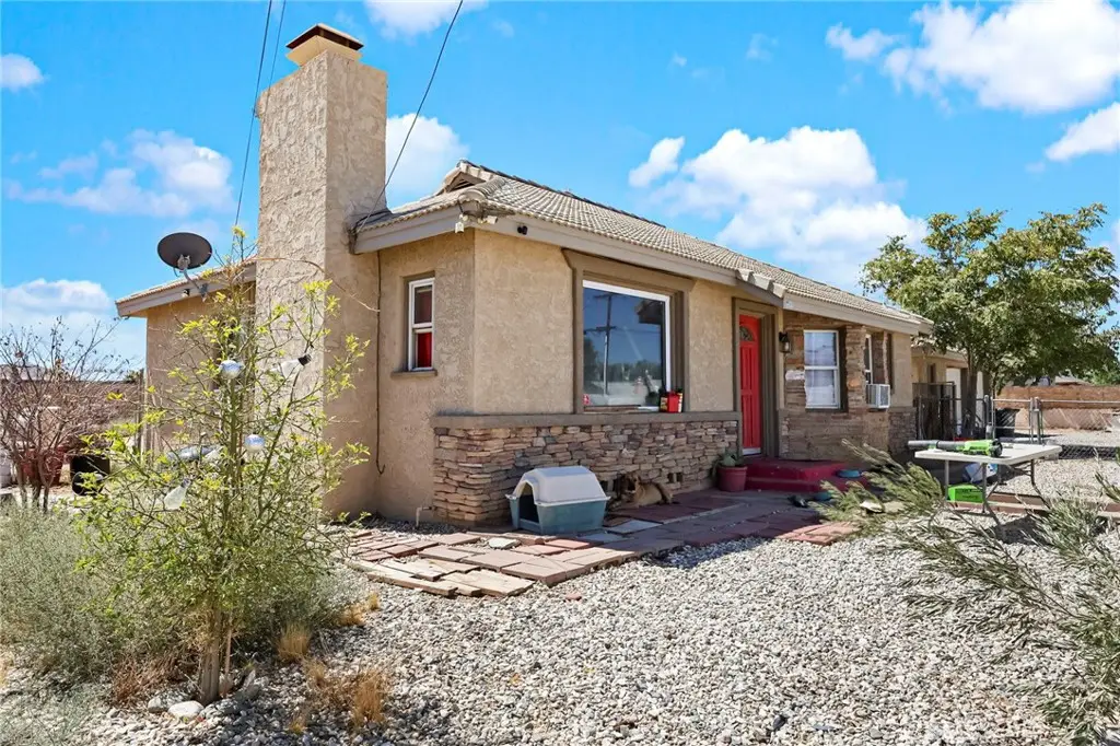12093 Lee, Adelanto, CA 92301 - #1