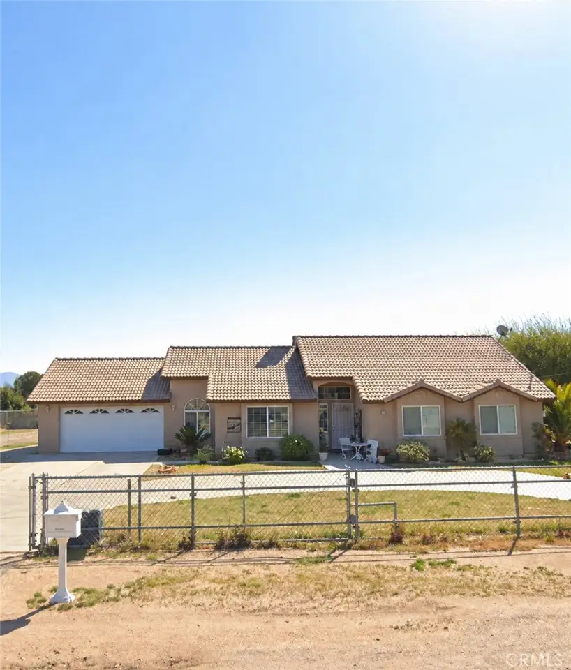 9873 Hawthorne, Hesperia, CA 92345 - #1